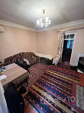 Satılır 6 otaqlı həyət evi 160 m²