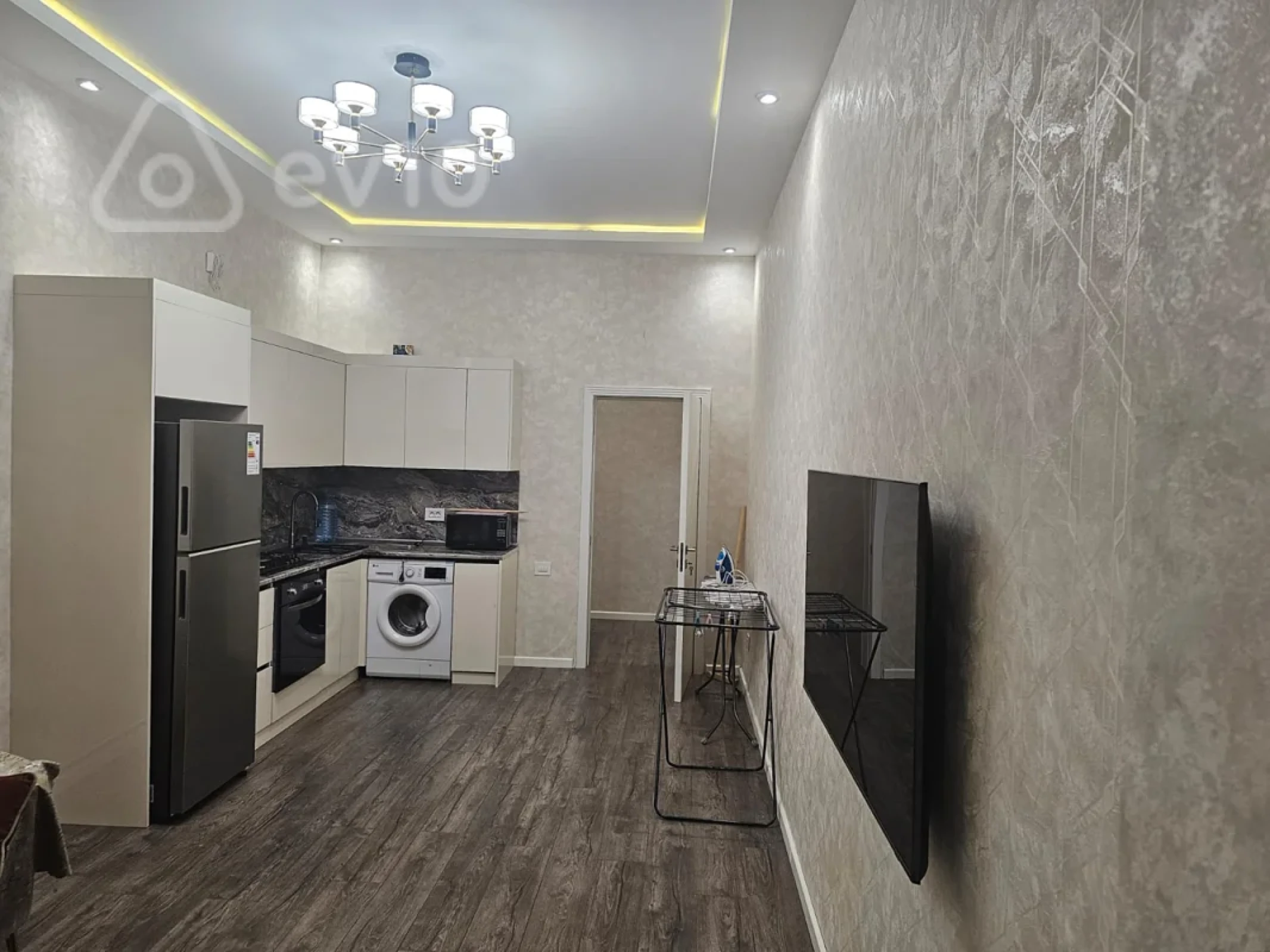 Kirayə verilir 2 otaqlı yeni tikili 66 m²