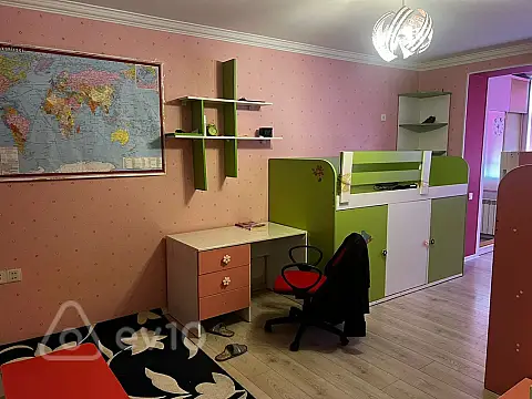 Kirayə verilir 3 otaqlı köhnə tikili 68 m²