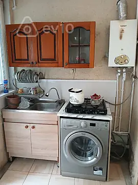 Satılır 2 otaqlı köhnə tikili 70 m²
