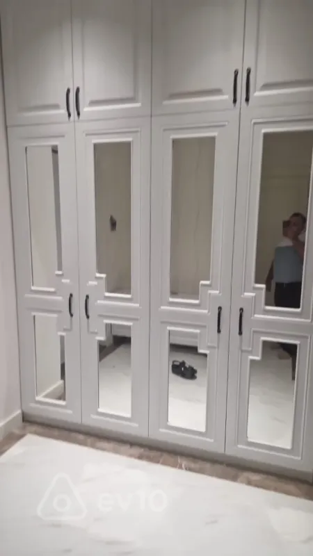 Kirayə verilir 2 otaqlı yeni tikili 112 m²