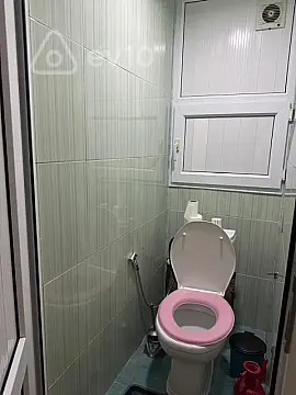 Kirayə verilir 2 otaqlı köhnə tikili 50 m²