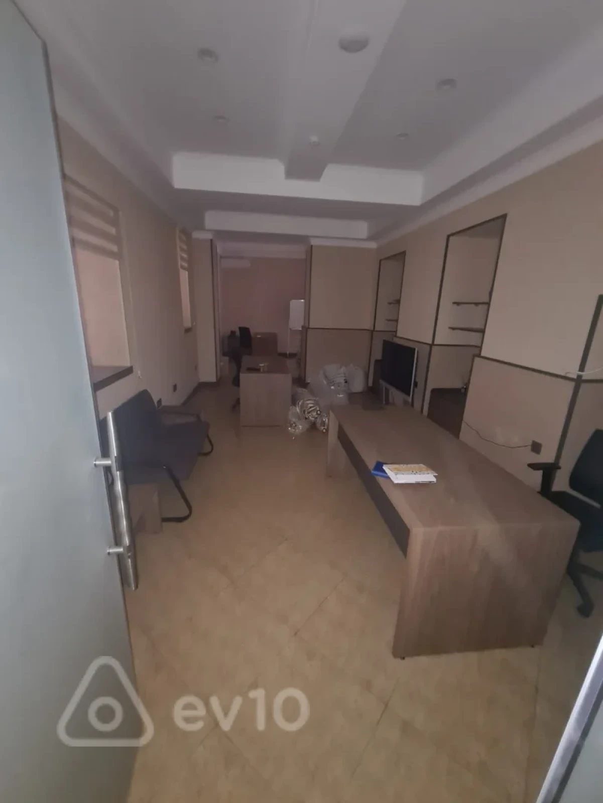 Kirayə verilir mənzil 130 m²