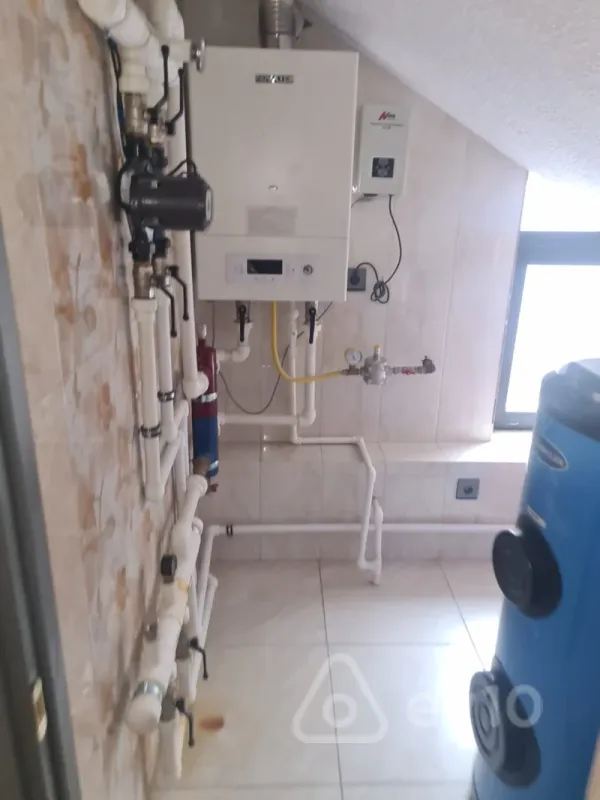 Kirayə verilir mənzil 130 m²