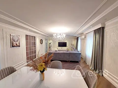 Satılır 3 otaqlı köhnə tikili 110 m² — Bakı, Binəqədi 3 otaq 110.00 m²
