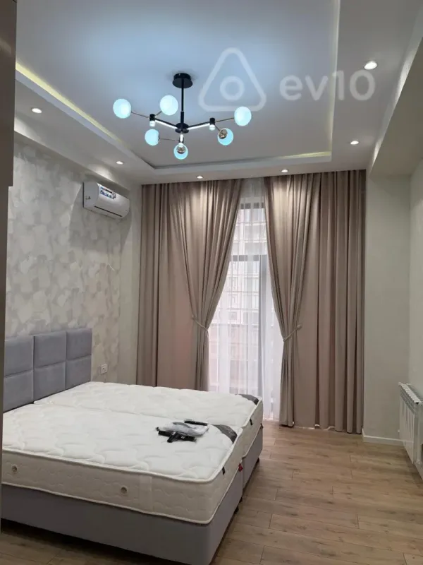 Satılır 2 otaqlı yeni tikili 80 m²