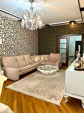 Satılır 3 otaqlı yeni tikili 120 m²