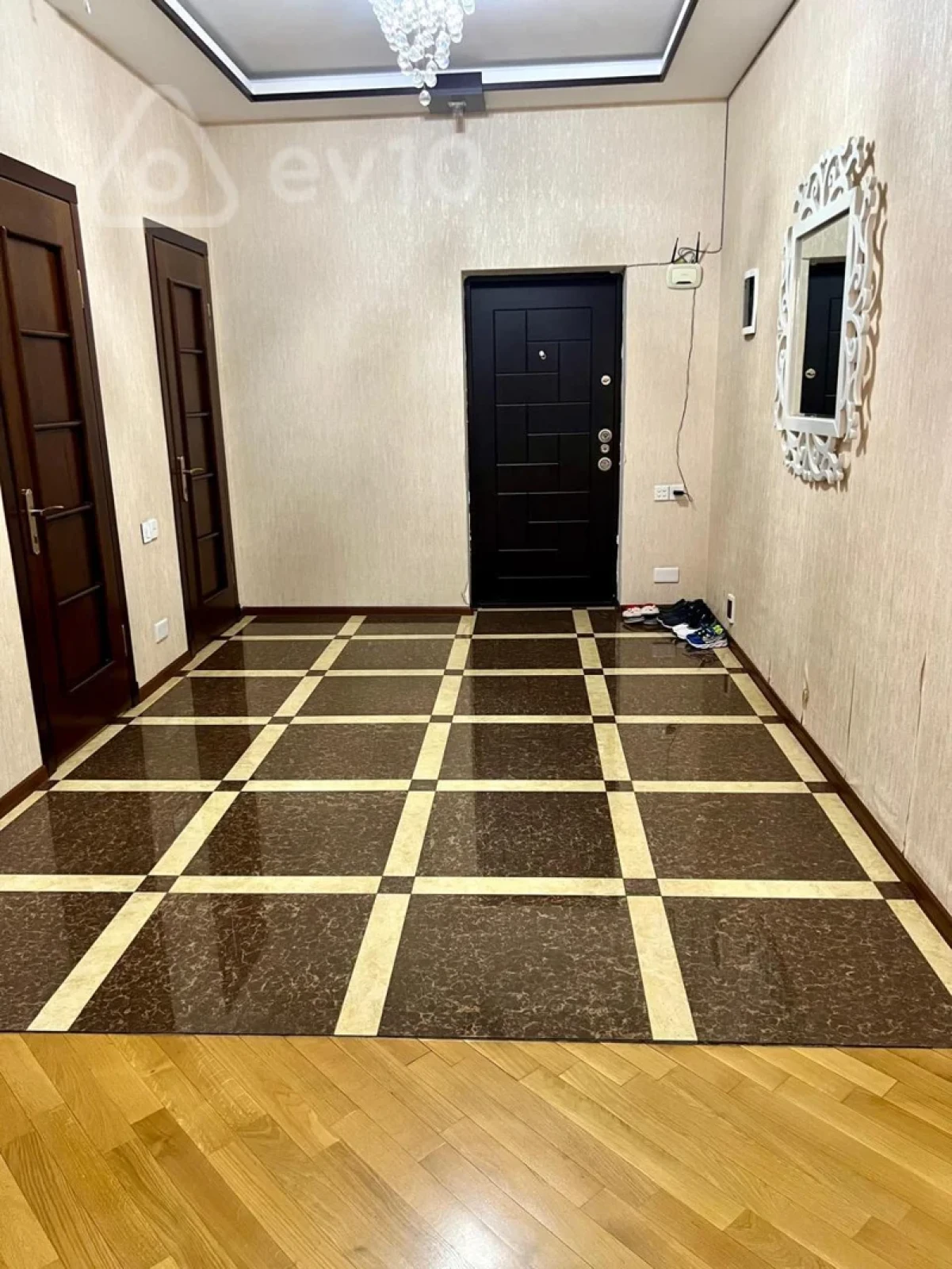 Satılır 3 otaqlı yeni tikili 120 m²