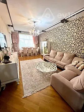 Satılır 3 otaqlı yeni tikili 120 m²