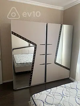 Satılır 2 otaqlı yeni tikili 75 m²