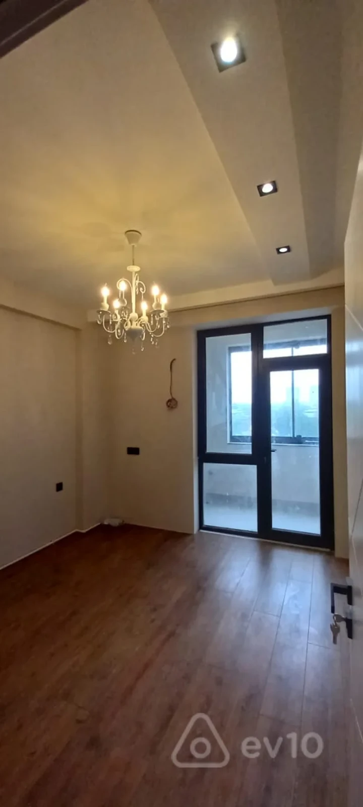 Satılır 2 otaqlı yeni tikili 47 m²
