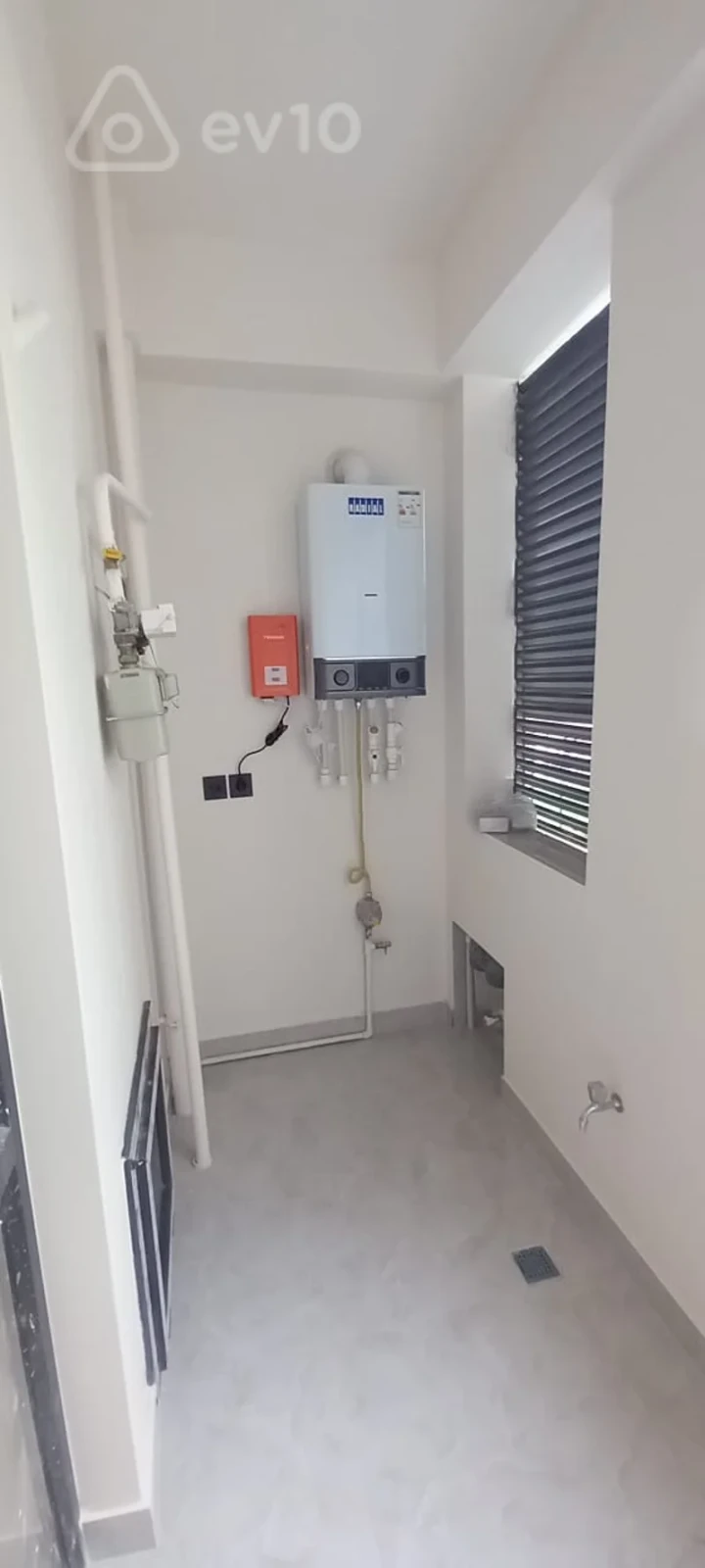 Satılır 2 otaqlı yeni tikili 47 m²