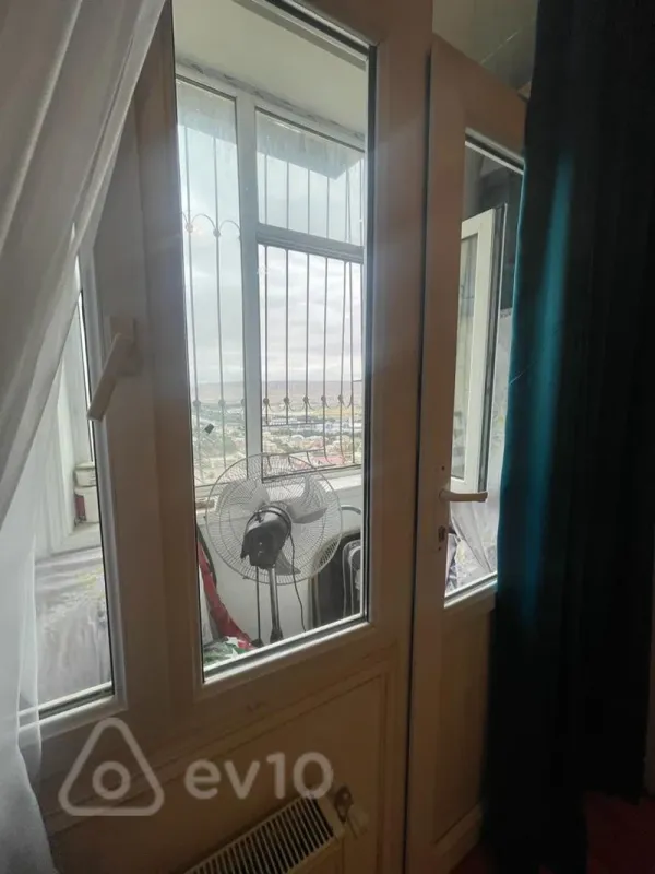 Satılır 2 otaqlı yeni tikili 50 m²