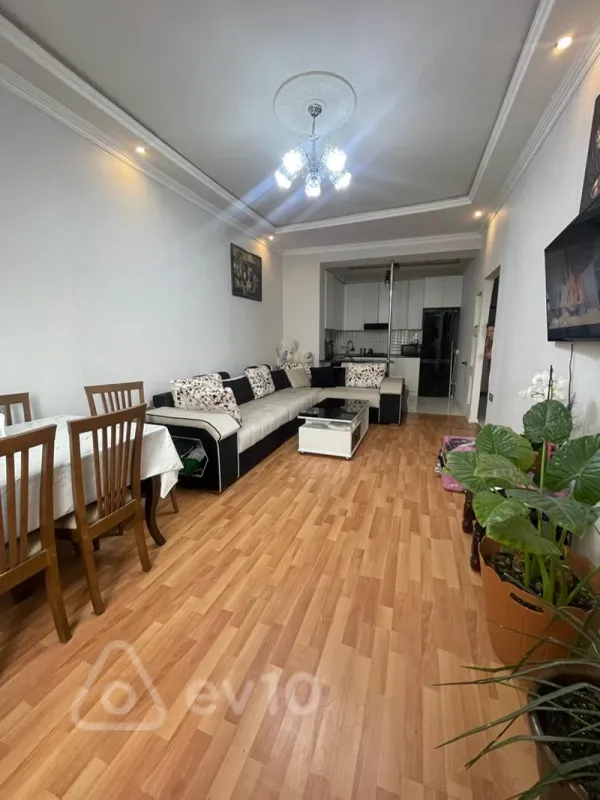 Satılır 2 otaqlı yeni tikili 50 m²
