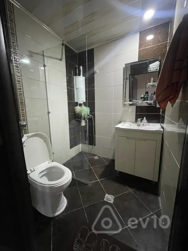 Satılır 2 otaqlı yeni tikili 50 m²