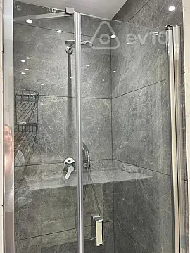 Kirayə verilir 2 otaqlı yeni tikili 65 m²