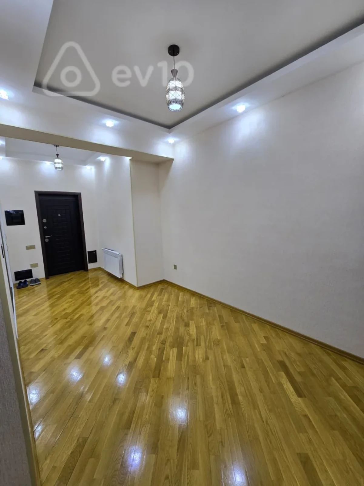 Kirayə verilir 2 otaqlı yeni tikili 94 m²