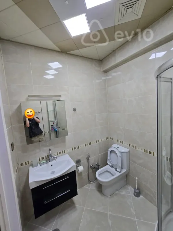 Kirayə verilir 2 otaqlı yeni tikili 94 m²