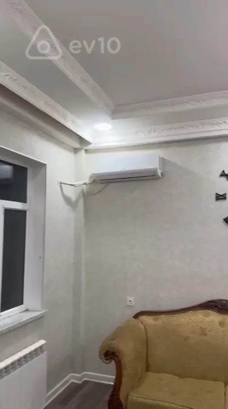 Kirayə verilir 2 otaqlı yeni tikili 50 m²