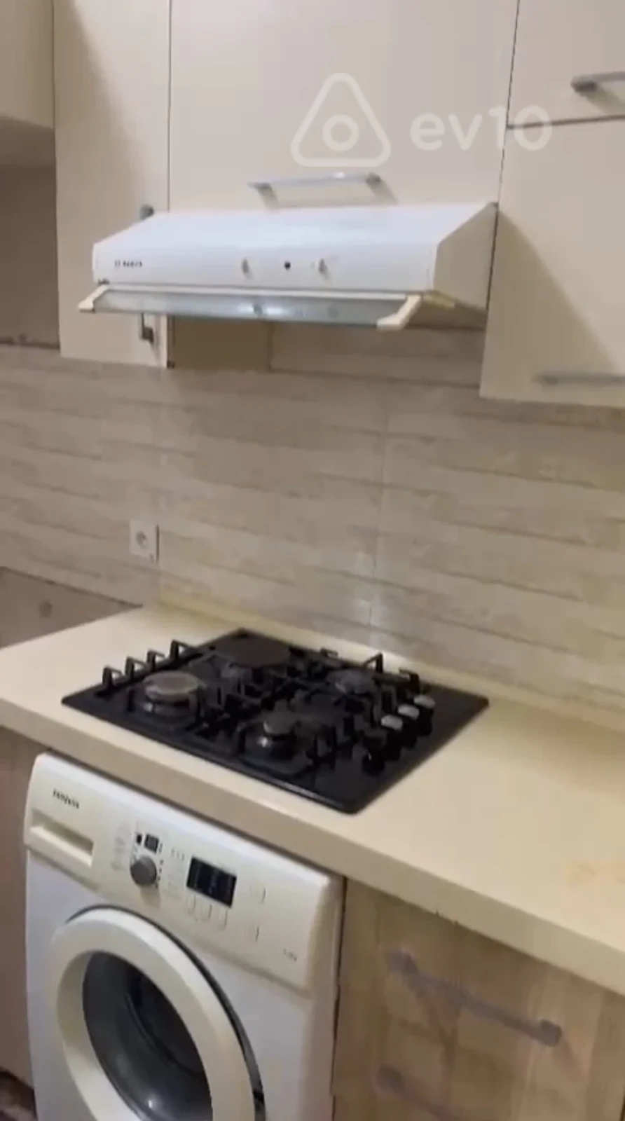 Kirayə verilir 2 otaqlı yeni tikili 50 m²