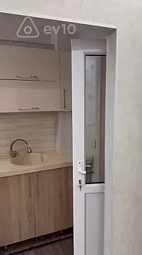 Kirayə verilir 2 otaqlı yeni tikili 50 m²