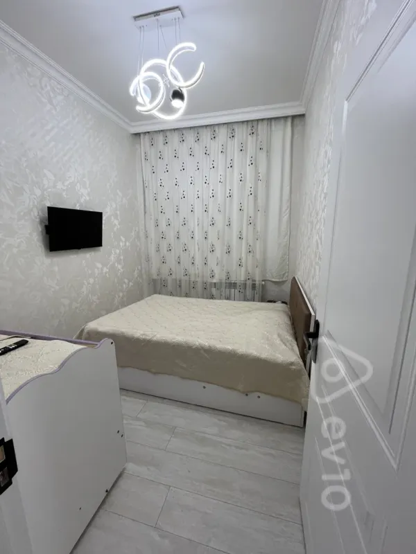 Satılır 3 otaqlı yeni tikili 79 m²