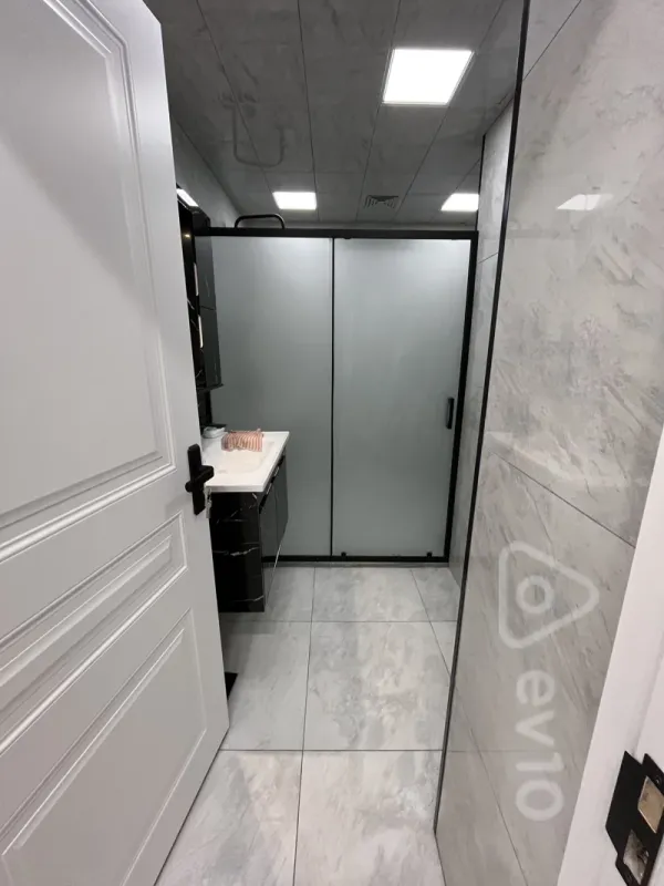 Satılır 3 otaqlı yeni tikili 79 m²