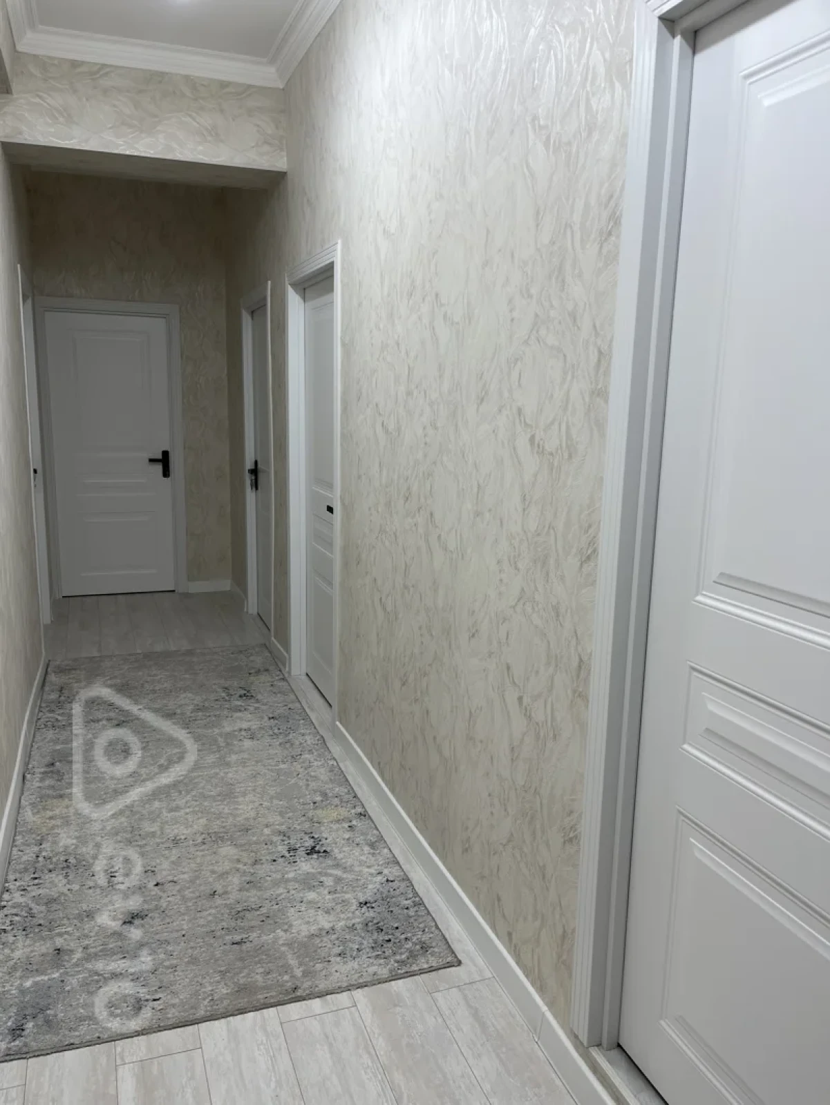 Satılır 3 otaqlı yeni tikili 79 m²