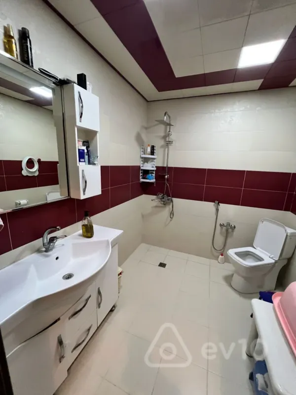 Satılır 2 otaqlı yeni tikili 86 m²