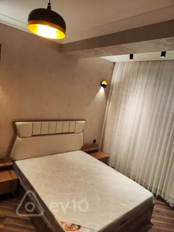 Kirayə verilir 3 otaqlı yeni tikili 65 m²