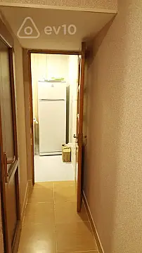 Kirayə verilir 2 otaqlı köhnə tikili 65 m²