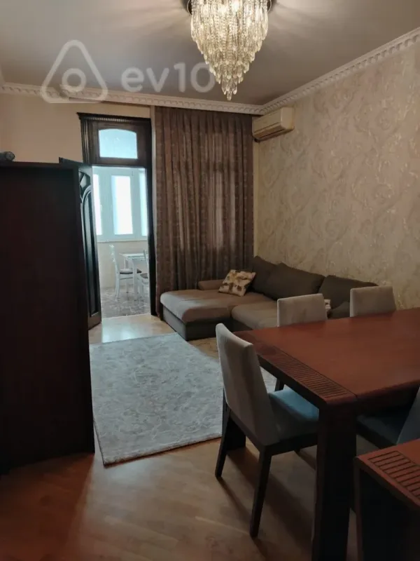 Kirayə verilir 2 otaqlı yeni tikili 65 m²