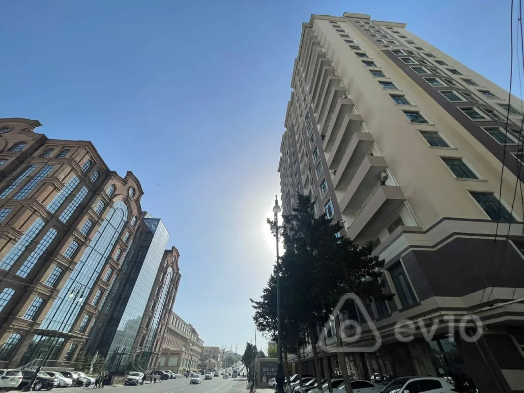 Satılır 3 otaqlı yeni tikili 105 m²