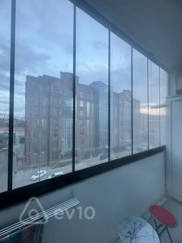 Satılır 3 otaqlı yeni tikili 105 m²