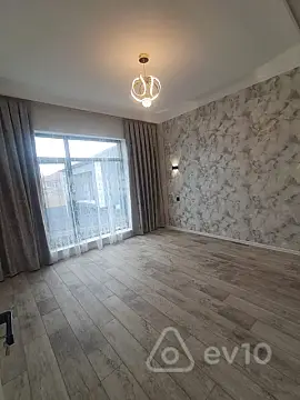 Satılır 4 otaqlı həyət evi 145 m²