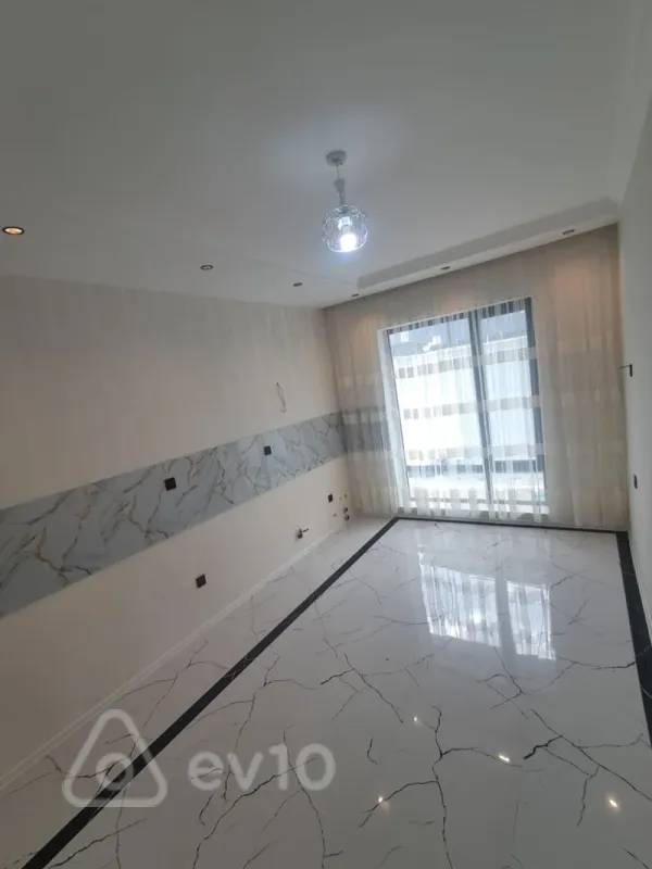 Satılır 4 otaqlı həyət evi 145 m²