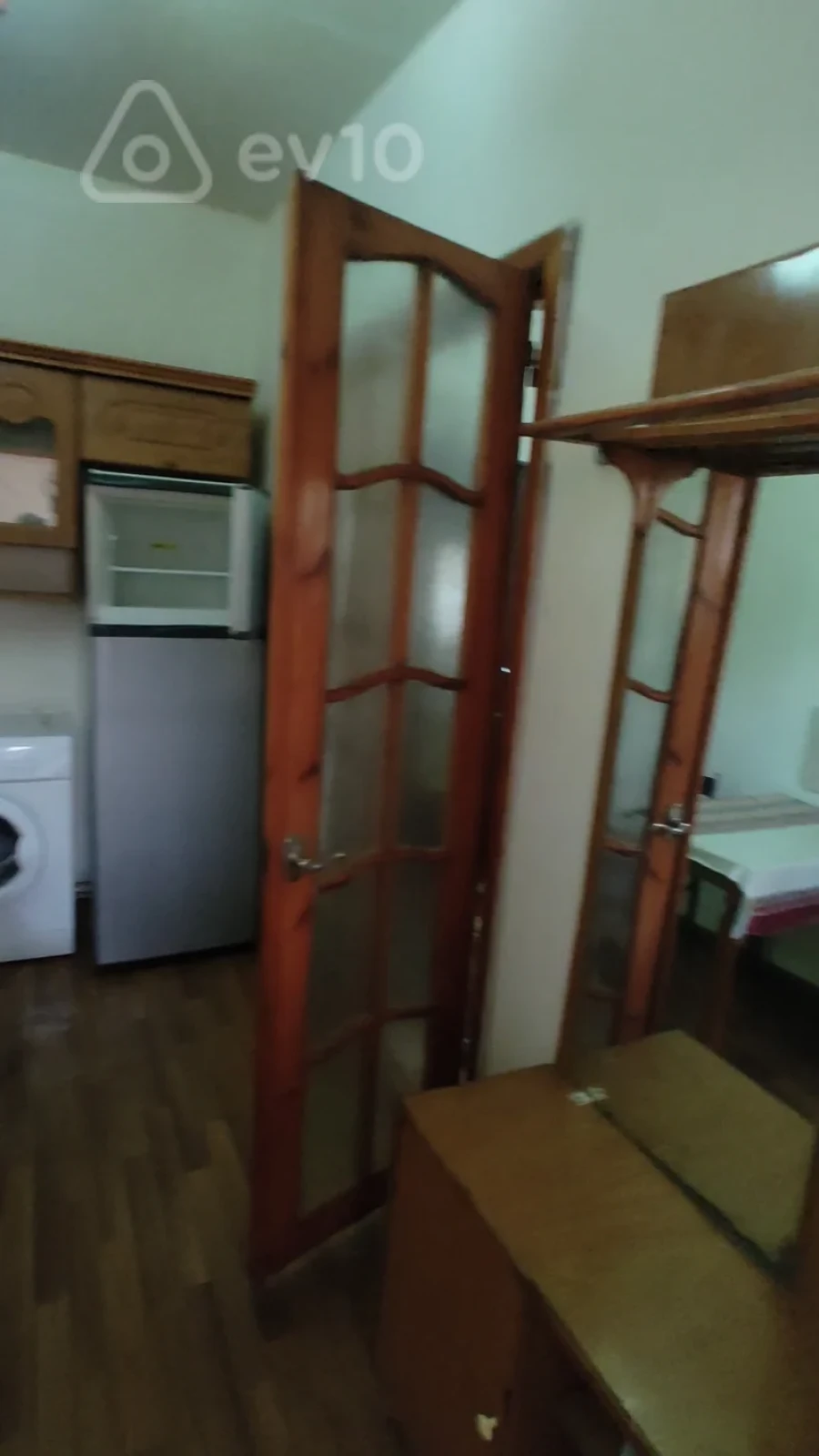 Kirayə verilir 1 otaqlı həyət evi 30 m²