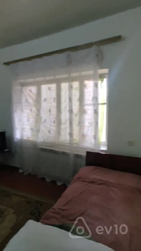 Kirayə verilir 1 otaqlı həyət evi 30 m²