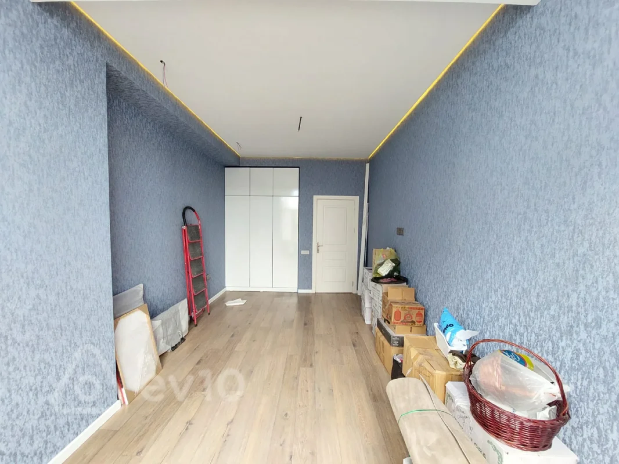 Satılır 3 otaqlı yeni tikili 105 m²