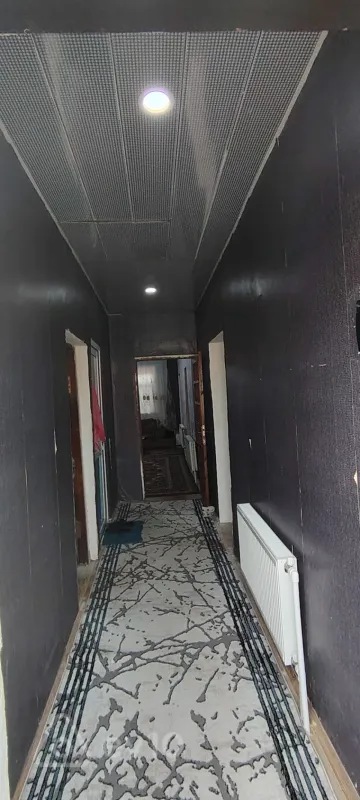 Satılır 4 otaqlı həyət evi 100 m²