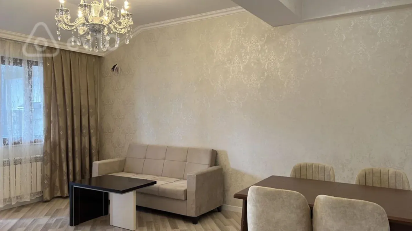 Kirayə verilir 3 otaqlı yeni tikili 110 m²