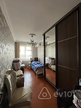 Kirayə verilir 3 otaqlı yeni tikili 83 m²