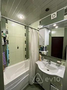 Kirayə verilir 3 otaqlı yeni tikili 83 m²