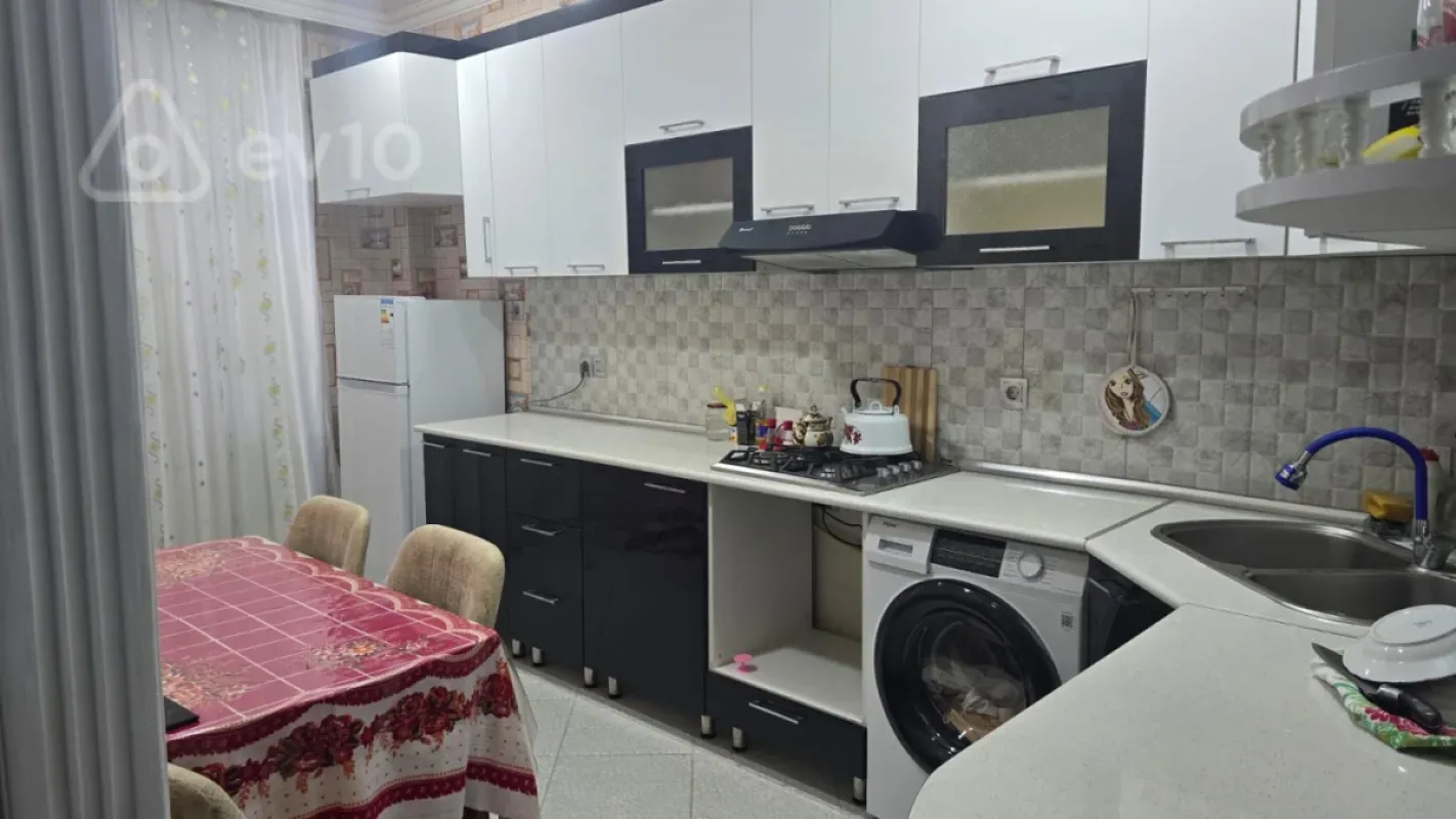 Kirayə verilir 2 otaqlı yeni tikili 60 m²