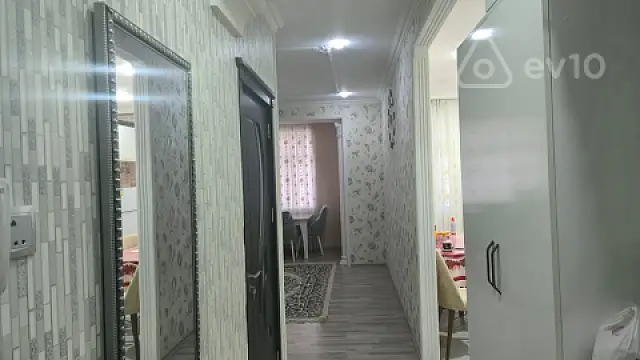 Kirayə verilir 2 otaqlı yeni tikili 60 m²
