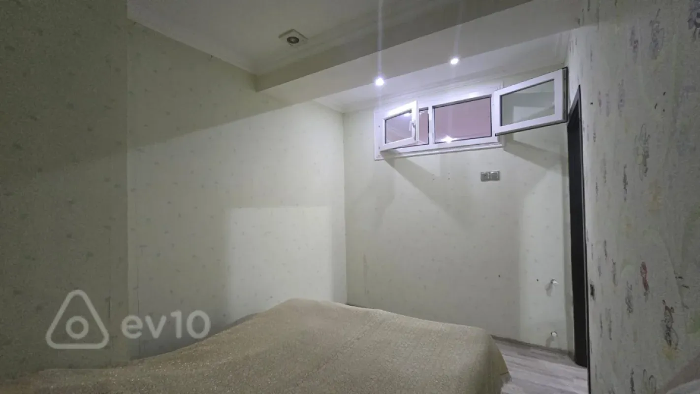 Kirayə verilir 2 otaqlı yeni tikili 60 m²