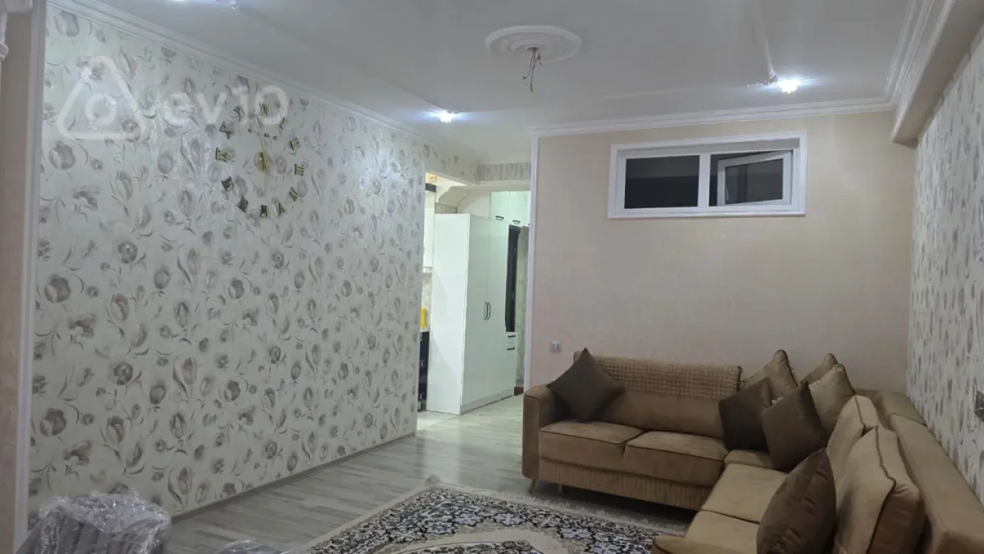 Kirayə verilir 2 otaqlı yeni tikili 60 m²