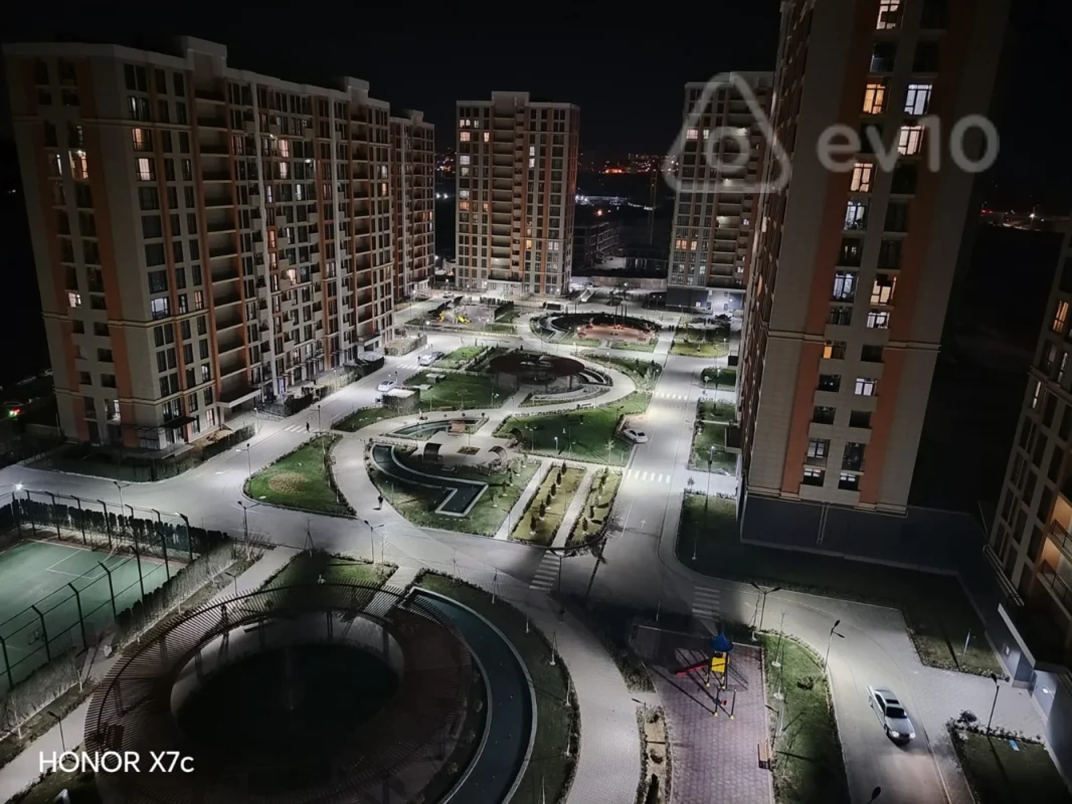 Kirayə verilir 2 otaqlı yeni tikili 40 m²