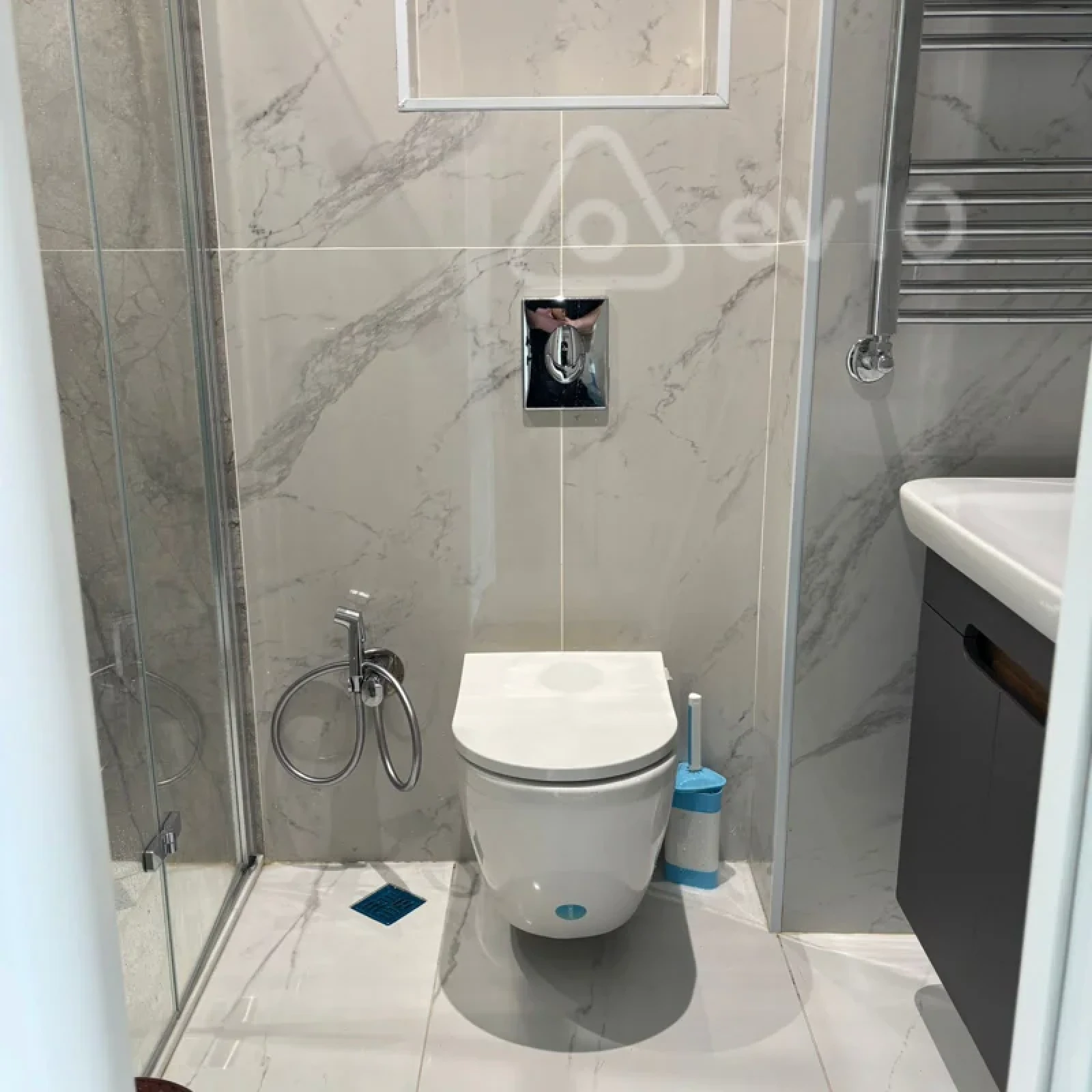 Kirayə verilir 2 otaqlı yeni tikili 40 m²