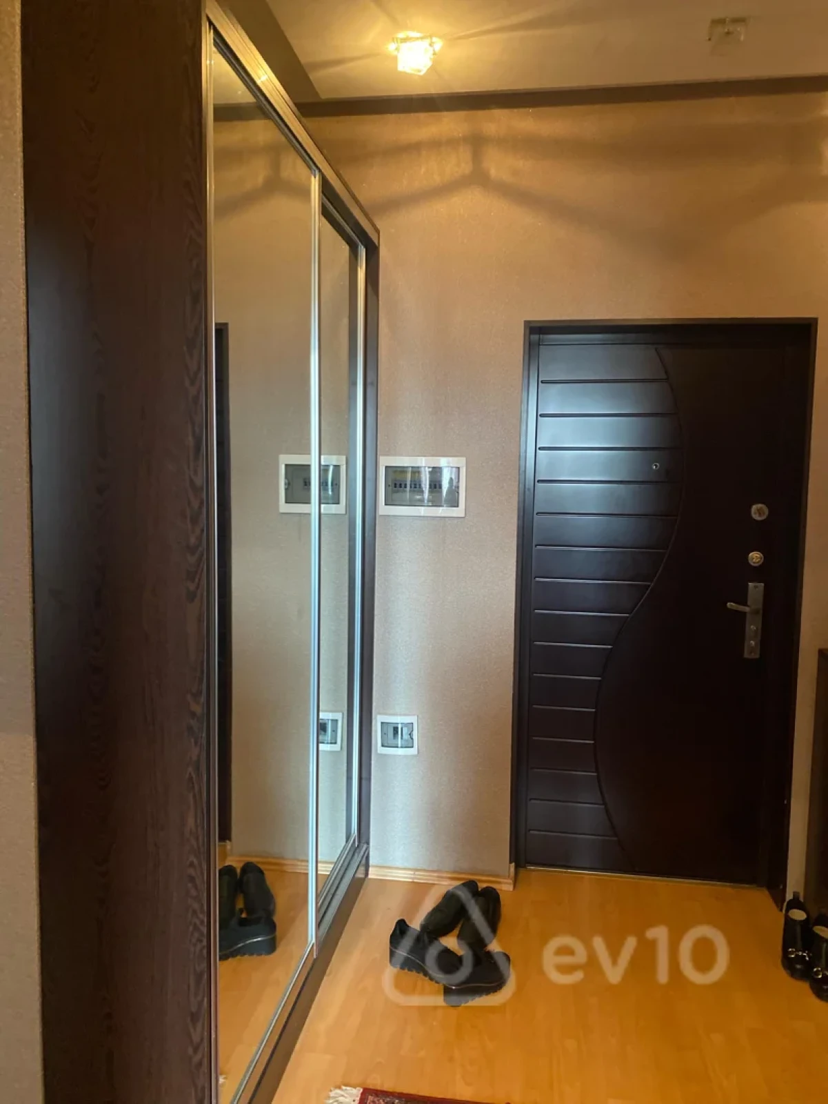 Kirayə verilir 3 otaqlı yeni tikili 78 m²